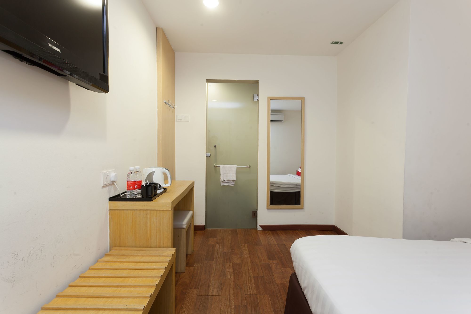 Zen Rooms Opposite Ymca Kuala Lumpur Exterior photo